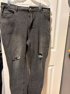 Gray Distressed Women’s Jeans